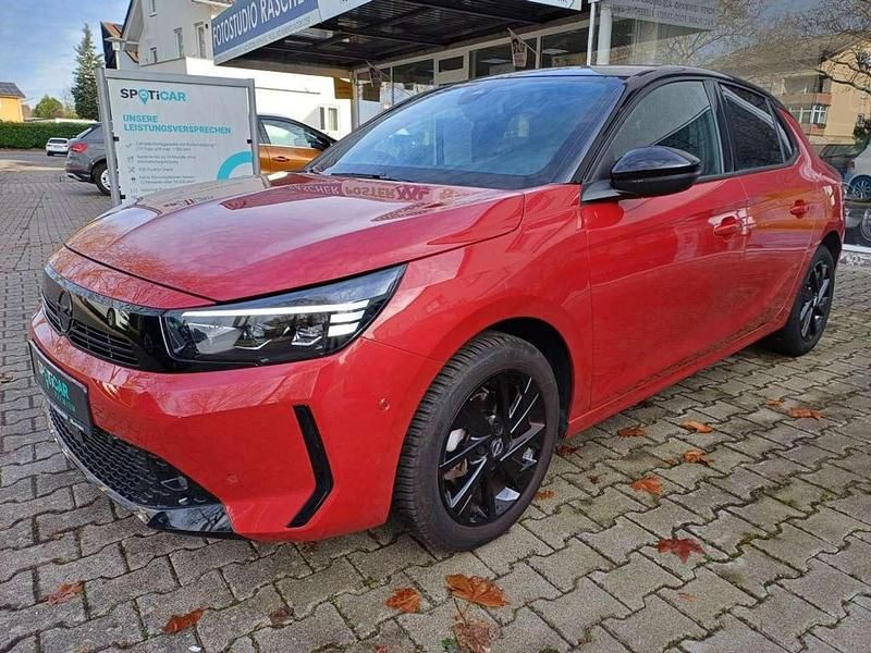 Lackierung peperoncino red Gebraucht 2024 Opel Corsa Kleinwagen | 18.990 € (Etwas zu teuer) - Bild 1/4