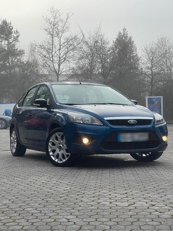 Gebraucht Ford Focus 101 PS (74 kW) 2009 Kleinwagen