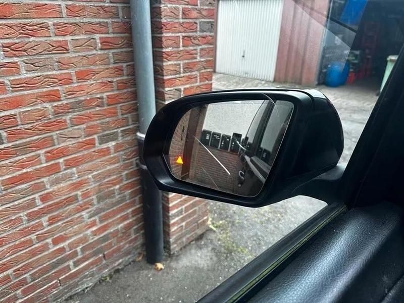 Gebraucht Mercedes V250 190 PS (139 kW) 2015 Blau Van / Kleinbus