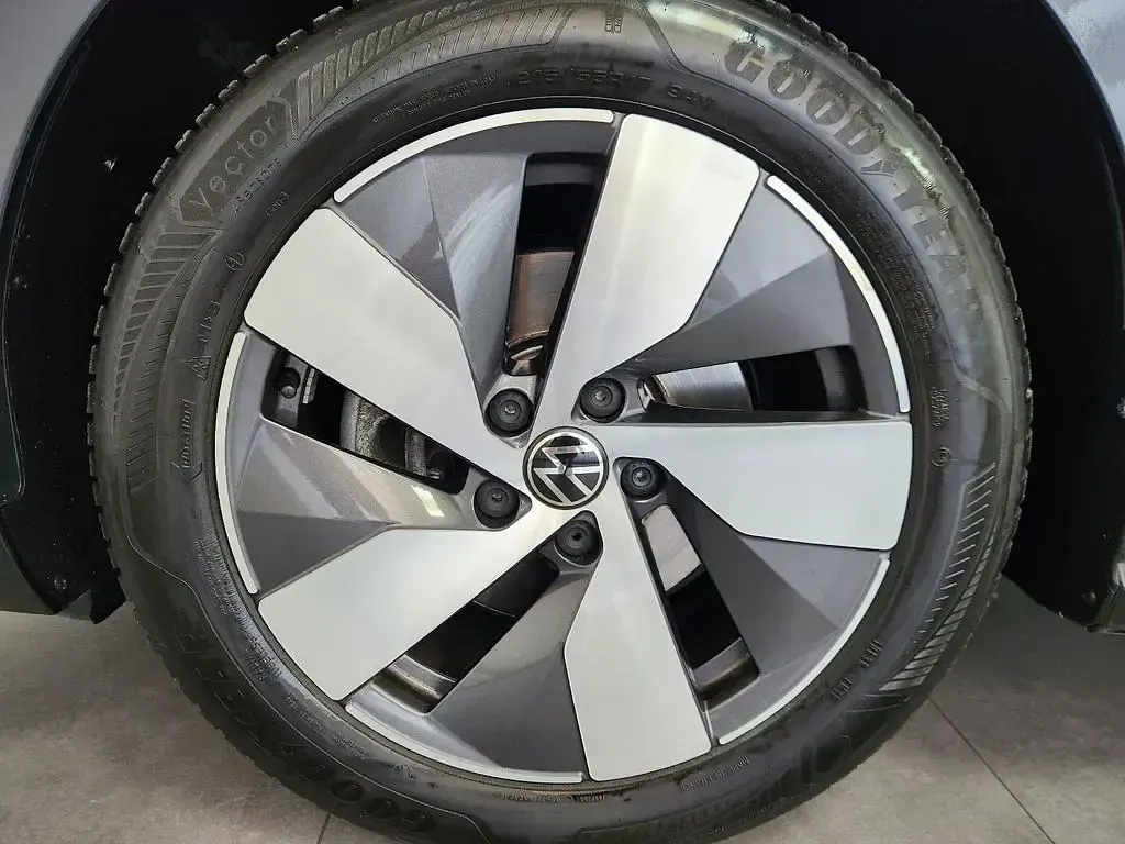 Gebraucht VW Passat Business 150 PS (110 kW) 2025 Grenadillschwarz metallic (metallic) Kombi