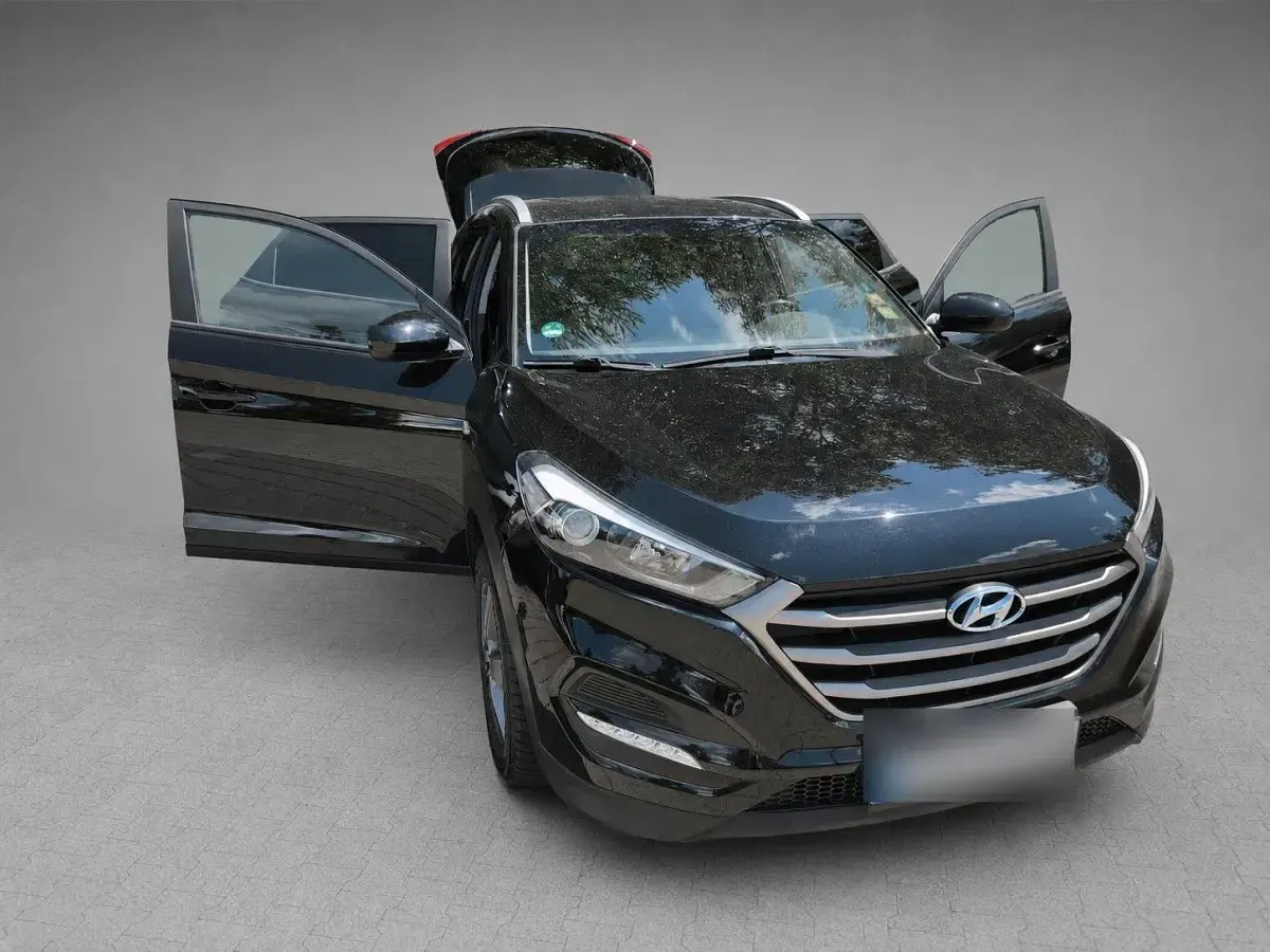 Gebraucht Hyundai Tucson GO! 177 PS (130 kW) 2017 Schwarz SUV