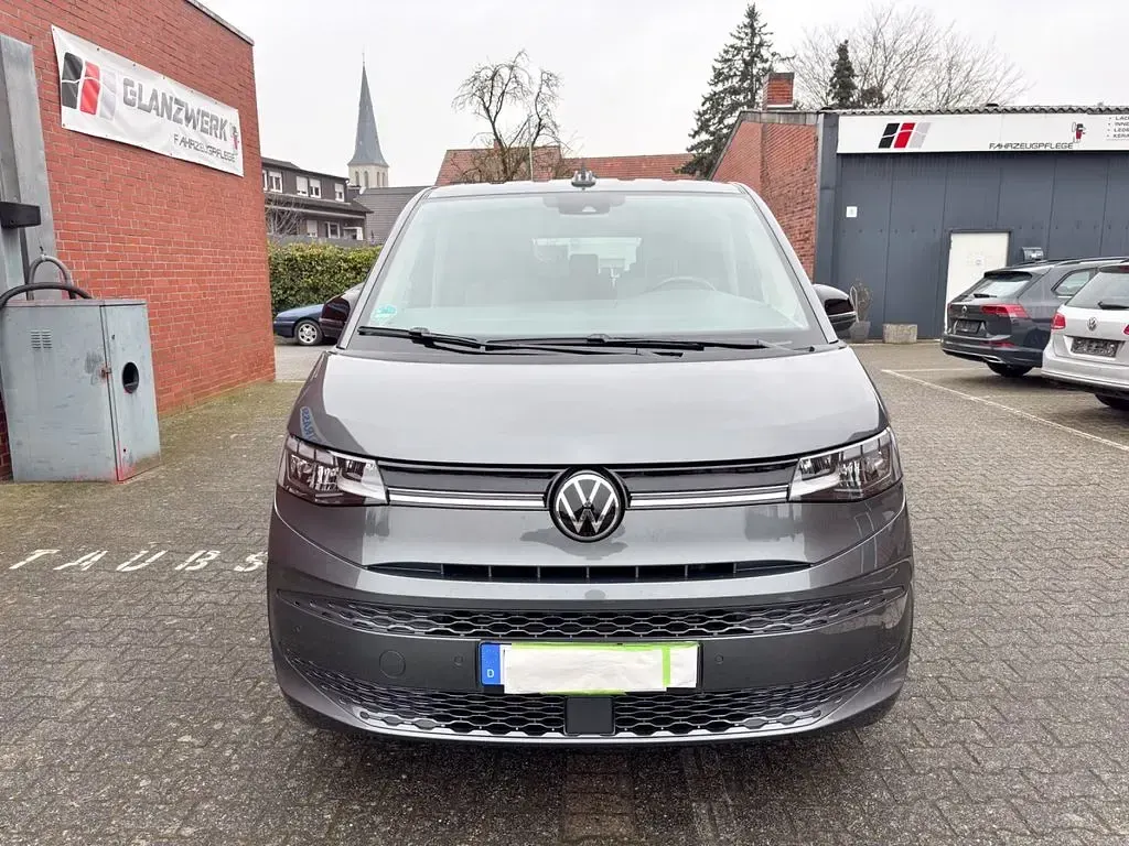 Używany VW T7 Goal 150 KM (110 kW) 2024 Szary Van