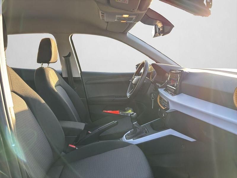 Gebraucht Seat Arona Style 116 PS (85 kW) 2024 Kliffgrau SUV