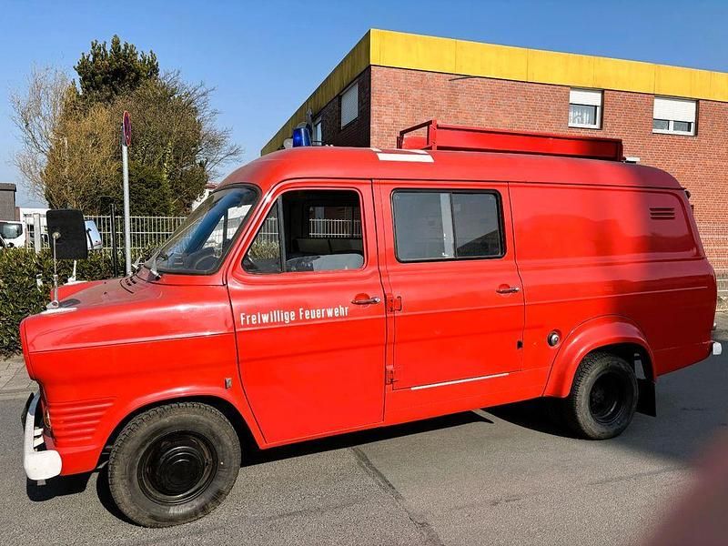 Gebraucht Ford Transit 65 PS (47 kW) 1973 Rot Van / Kleinbus