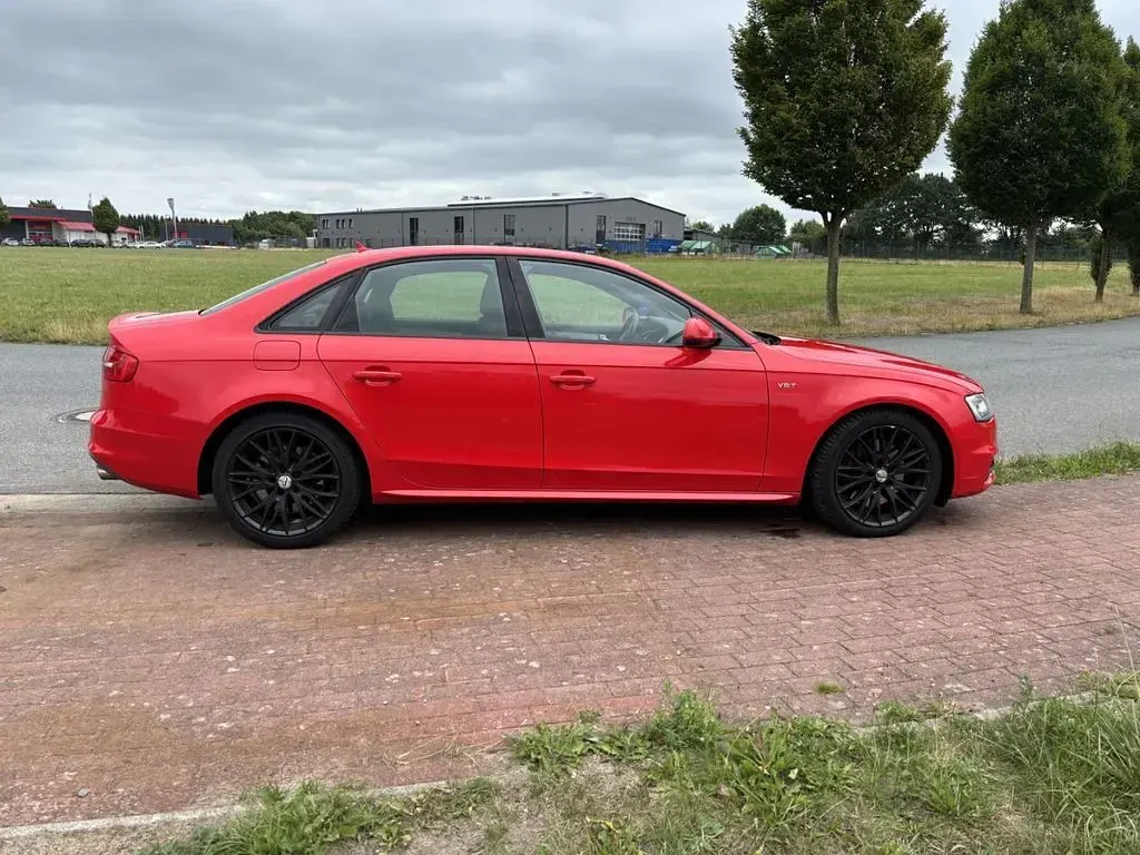 Gebraucht Audi S4 Sport 333 PS (244 kW) 2013 Rot Limousine