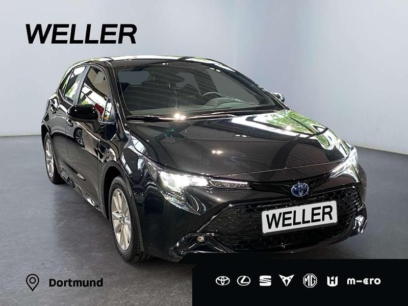 Neu Toyota Corolla Hybrid Comfort 140 PS (102 kW) 2025 Mysticschwarz mica Kombi