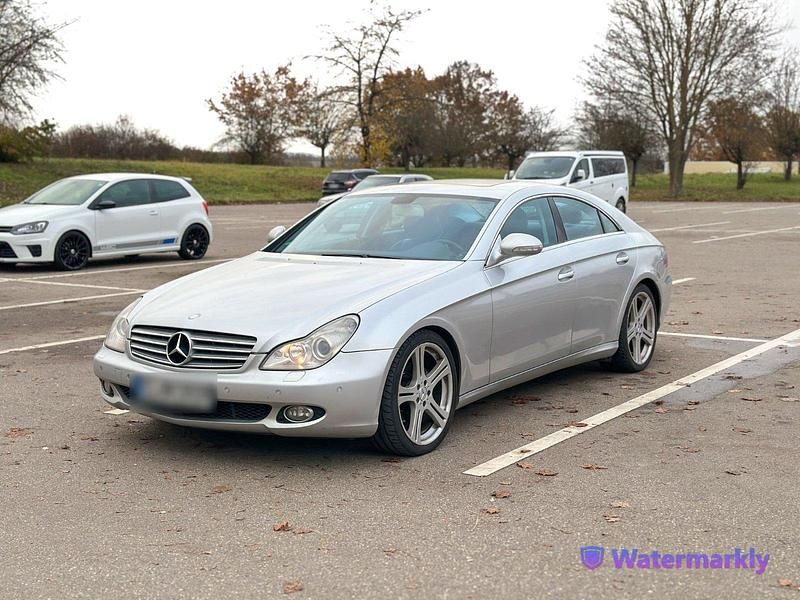 Gebraucht Mercedes CLS320 224 PS (164 kW) 2006 Grau Limousine