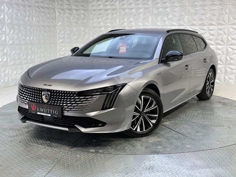 Grau Gebraucht 2023 Peugeot 508 Allure Kombi | 29.990 € (Fairer Preis) - Bild 1/4