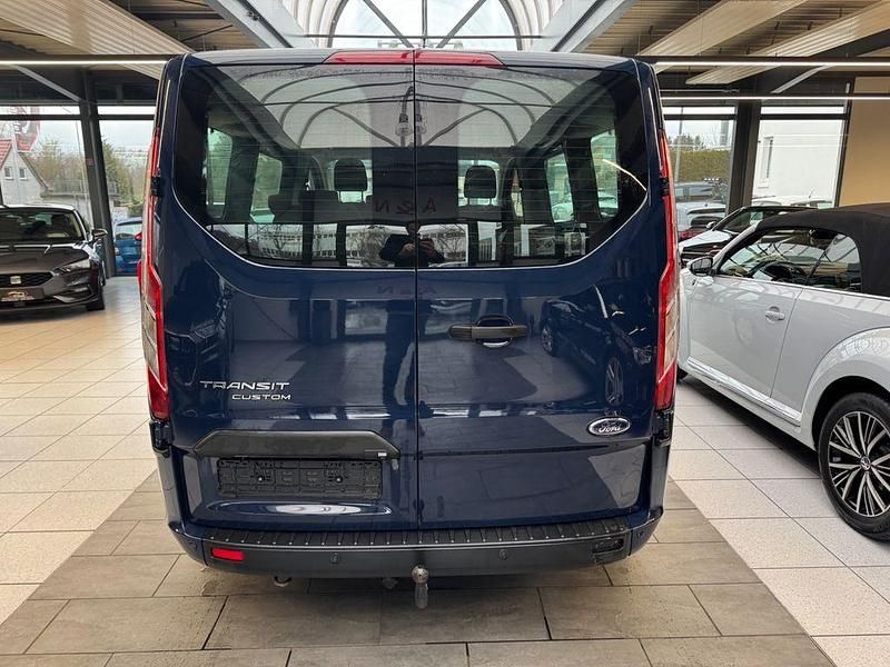Gebraucht Ford Tourneo 170 PS (125 kW) 2019 Blau Kombi