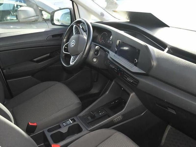 Gebraucht VW Caddy Maxi 122 PS (89 kW) 2022 Weiß Van / Kleinbus