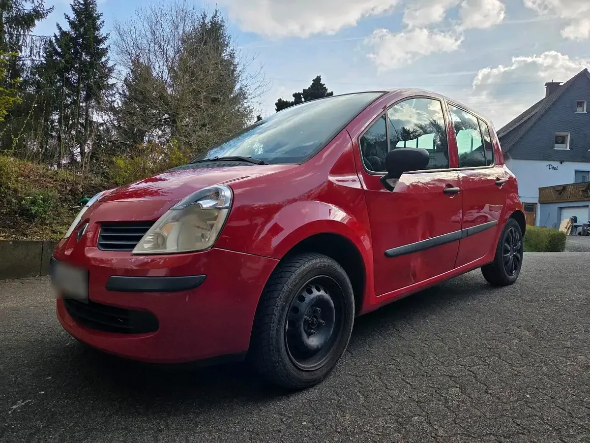 Second-hand Renault Modus 75 CP (55 kW) 2007 Roșu Monovolum
