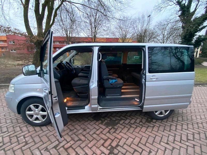 Second-hand VW T5 196 CP (144 kW) 2008 Argintiu Van