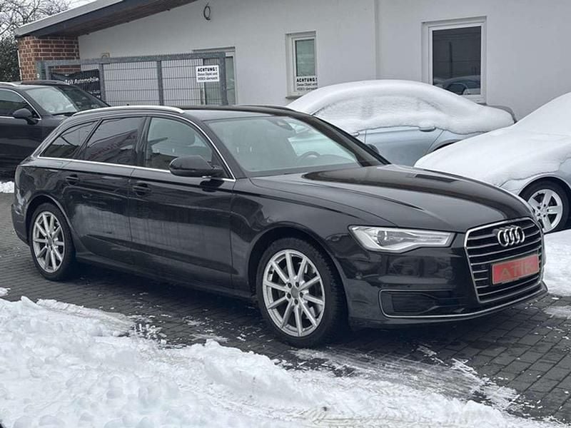 Havannaschwarz (metallic) Gebraucht 2016 Audi A6 Ambiente Kombi | 15.880 € (Superpreis) - Bild 1/4