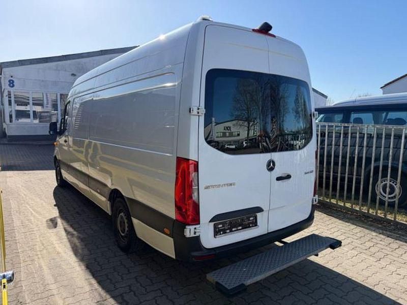 Gebraucht Mercedes Sprinter 143 PS (105 kW) 2019 Arktikweiss Van