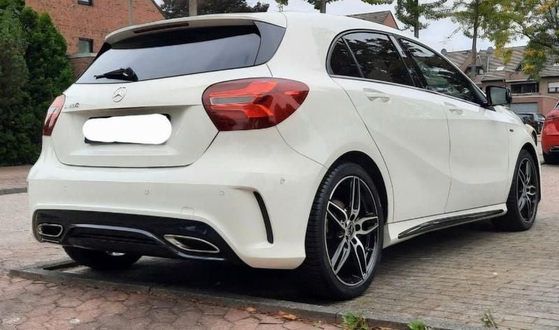 Weiß Gebraucht 2018 Mercedes A200 Edition Limousine | 16.899 € (Guter Preis) - Bild 1/4