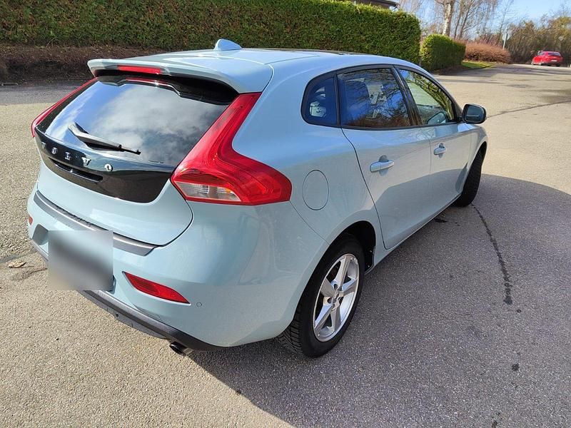 Gebraucht Volvo Amazon Kinetic 152 PS (111 kW) 2016 Blau Limousine