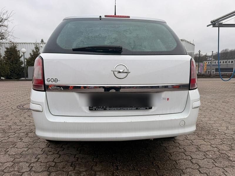 Gebraucht Opel Astra 90 PS (66 kW) 2007 Weiß Kombi