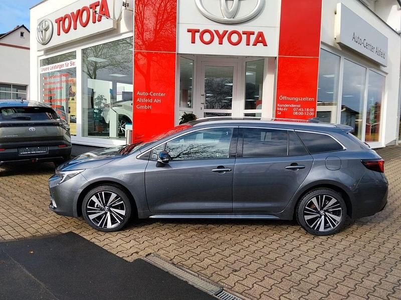 Ny Toyota Corolla 178 HK (130 kW) 2025 Grå Stationcar