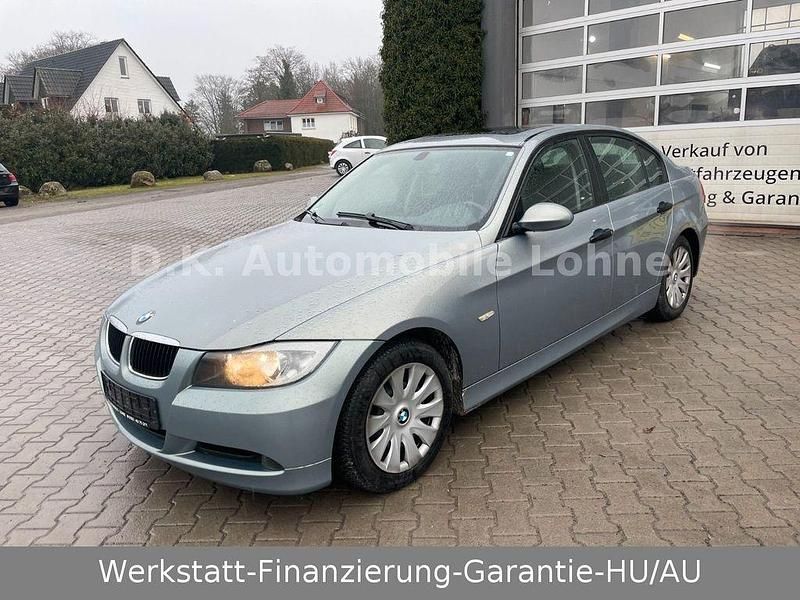 Gebraucht BMW 318 129 PS (94 kW) 2006 Blau Limousine