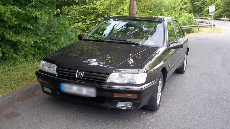 Braun Gebraucht 1994 Peugeot 605 Limousine | 7.900 € - Bild 1/4