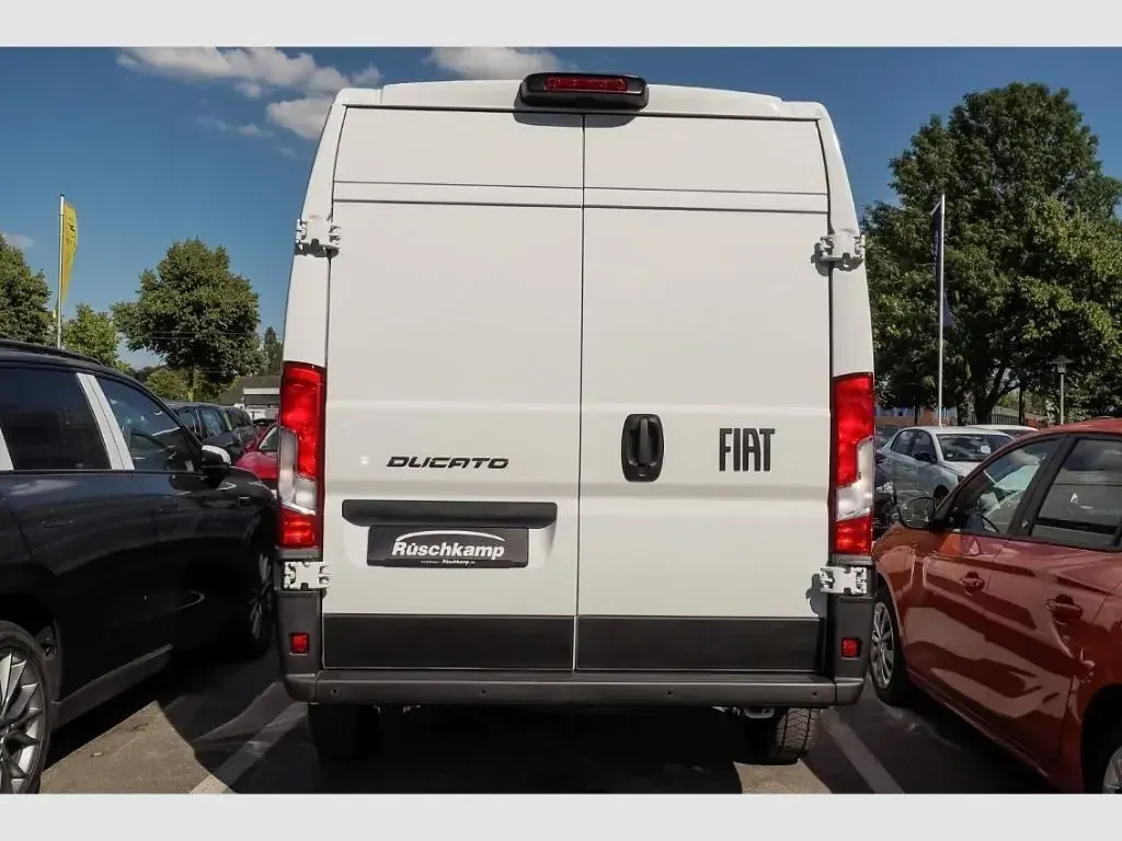 Neu Fiat Ducato 140 PS (102 kW) 2026 Weiss (pastell)) (weiss Van
