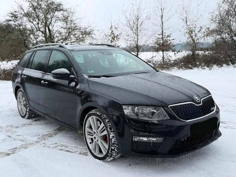 Gebraucht Skoda Octavia vRS 184 PS (135 kW) 2014 Schwarz Kleinwagen