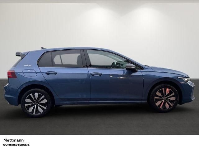 Gebraucht VW Golf VIII Goal 116 PS (85 kW) 2025 Blau Limousine