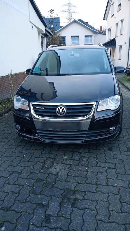 Schwarz Gebraucht 2007 VW Touran Van / Kleinbus | 1.500 € (Superpreis) - Bild 1/4