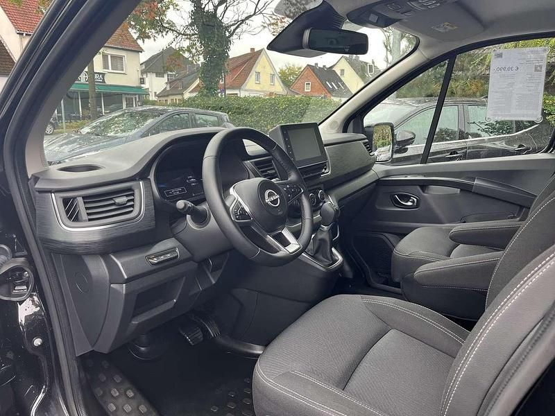 Gebraucht Nissan Primastar Tekna 170 PS (125 kW) 2025 Midnight black Van / Kleinbus