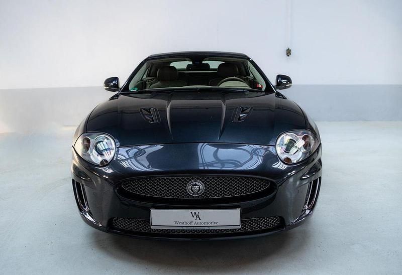 Gebraucht Jaguar XKR 510 PS (375 kW) 2010 Stratus grey Cabrio