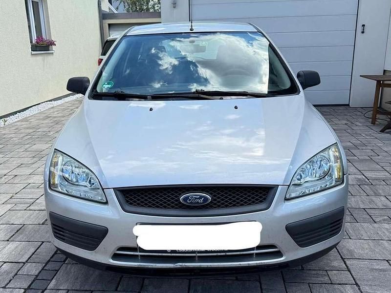 Gebraucht Ford Focus 101 PS (74 kW) 2006 Silber Kombi