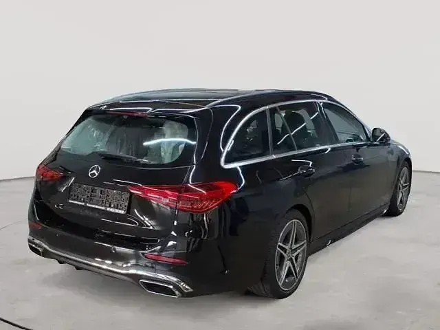 Gebraucht Mercedes C220 AMG 200 PS (147 kW) 2023 Obsidianschwarz metallic Kombi