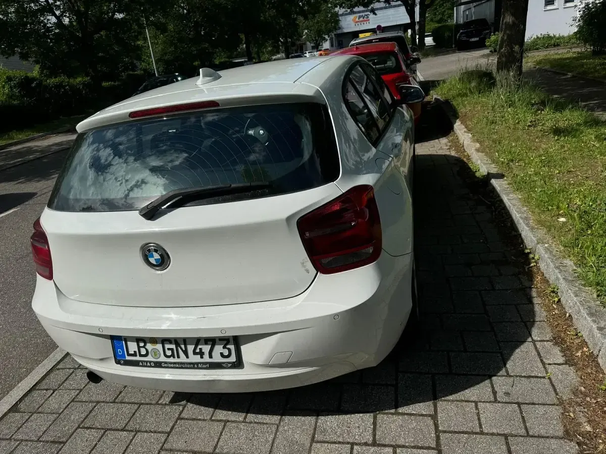 Gebraucht BMW 116 136 PS (100 kW) 2012 Weiß Kleinwagen