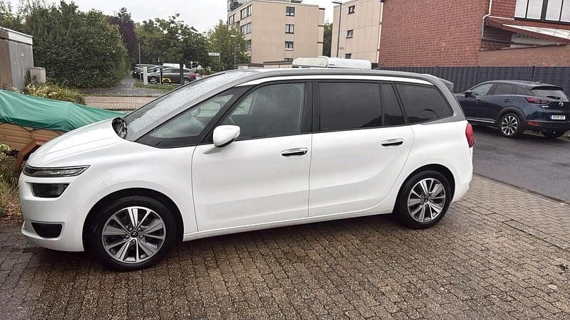 Weiß Gebraucht 2015 Citroën Grand C4 Picasso Van / Kleinbus | 9.000 € (Superpreis) - Bild 1/4