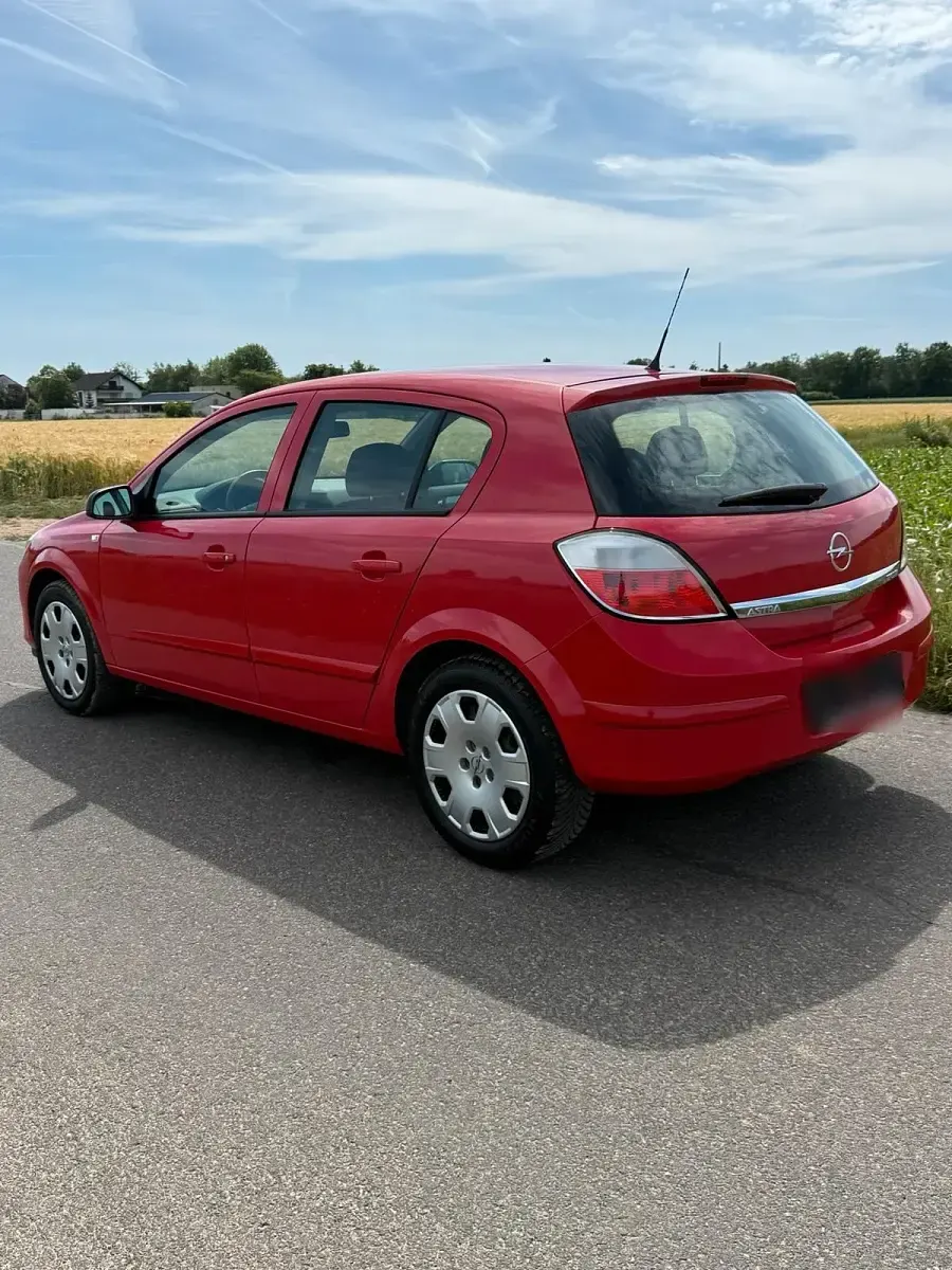 Gebraucht Opel Astra 80 PS (58 kW) 2004 Rot Kleinwagen