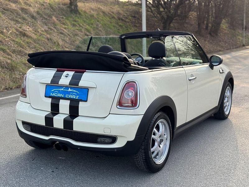 Gebraucht Mini Cooper Cabriolet Sport 98 PS (72 kW) 2011 Weiß Cabrio