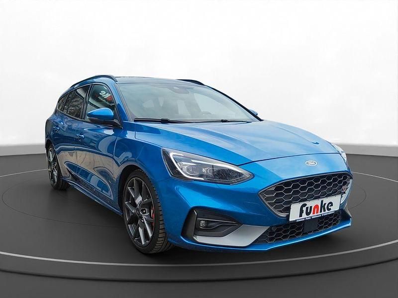 Gebraucht Ford Focus ST 280 PS (205 kW) 2021 Blau Limousine