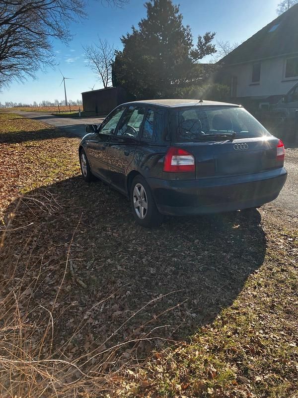 Gebraucht Audi A3 150 PS (110 kW) 2002 Schwarz Kleinwagen