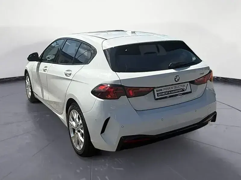 Gebraucht BMW 120 Shadowline 170 PS (125 kW) 2025 Weiß Kleinwagen