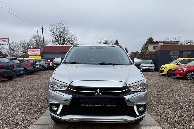 Gebraucht Mitsubishi ASX Edition 117 PS (86 kW) 2018 Silber SUV