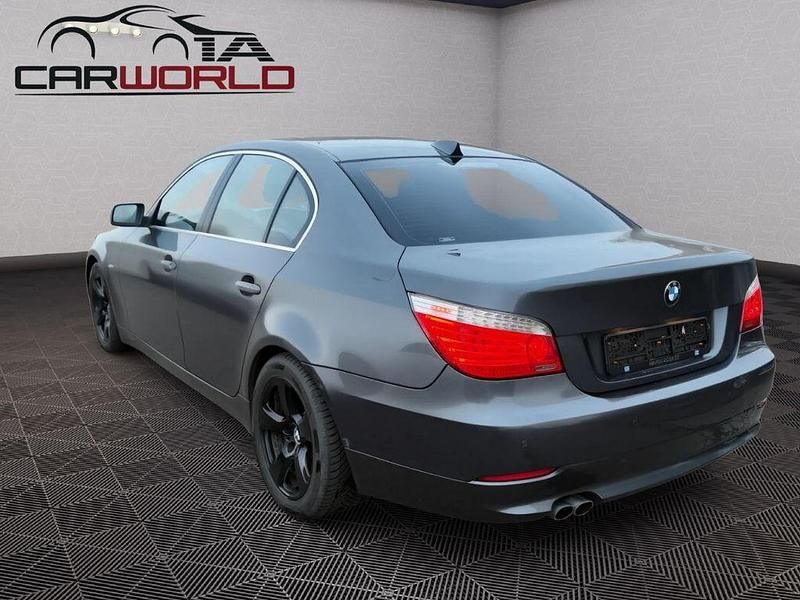 Gebraucht BMW 525 Advantage 218 PS (160 kW) 2007 Grau Limousine