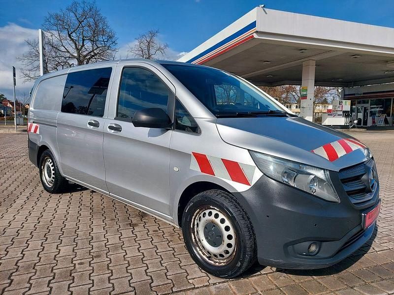 Gebraucht Mercedes Vito 136 PS (100 kW) 2016 Silber Van