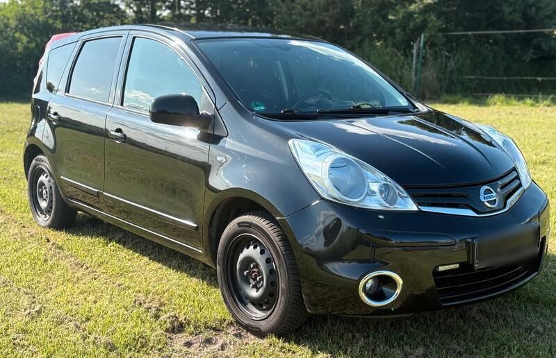 Schwarz Gebraucht 2012 Nissan Note Van / Kleinbus | 7.200 € (Guter Preis) - Bild 1/4