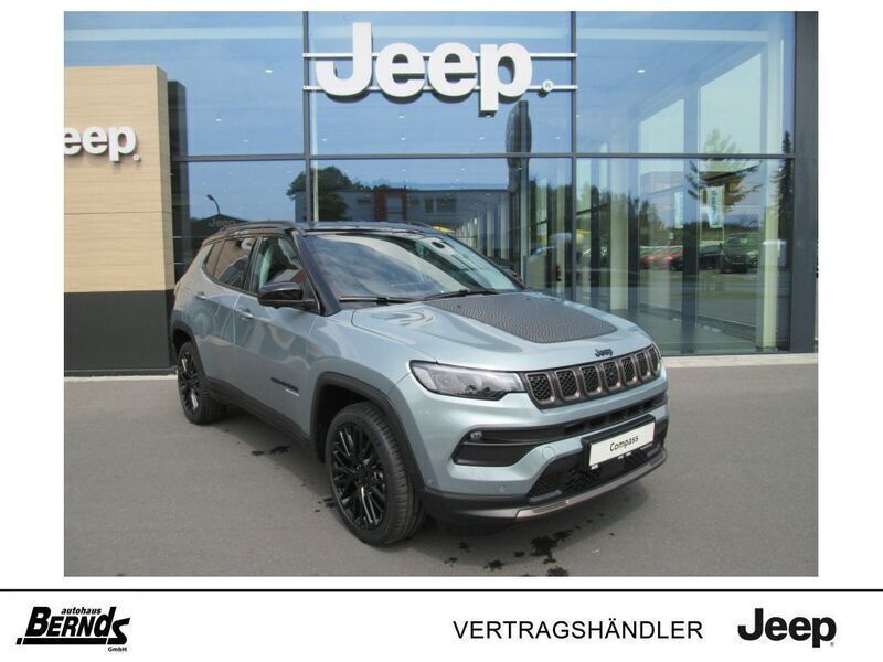 Azure green/dach schwarz (metallic) Gebraucht 2022 Jeep Compass Limited SUV | 36.988 € - Bild 1/4