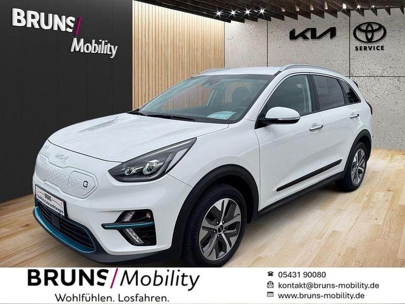 Clear white Gebraucht 2021 Kia e-Niro Vision SUV | 21.980 € (Guter Preis) - Bild 1/4