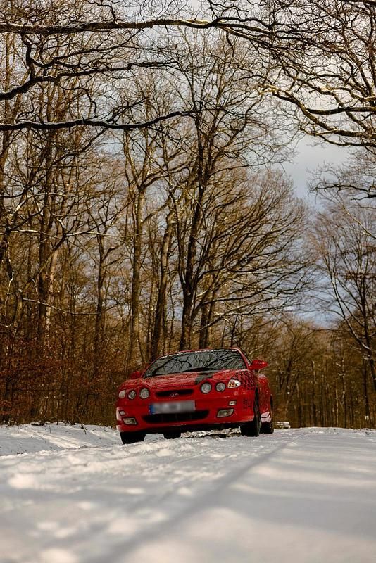 Gebraucht Hyundai Coupé 139 PS (102 kW) 2000 Rot Coupé