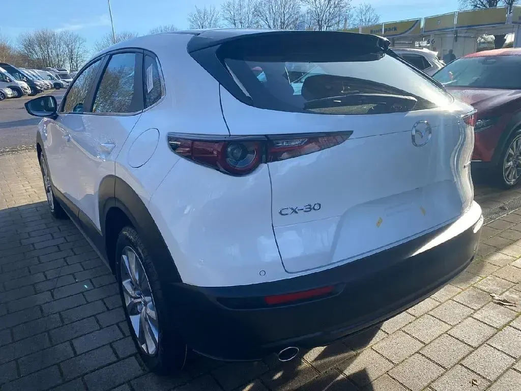 Neu Mazda CX-30 Center-Line 140 PS (102 kW) 2026 Arctic white SUV
