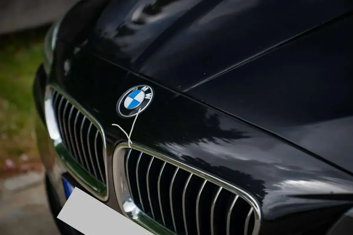 Gebraucht BMW 525 Luxury Line 218 PS (160 kW) 2016 Black sapphire metallic Kombi