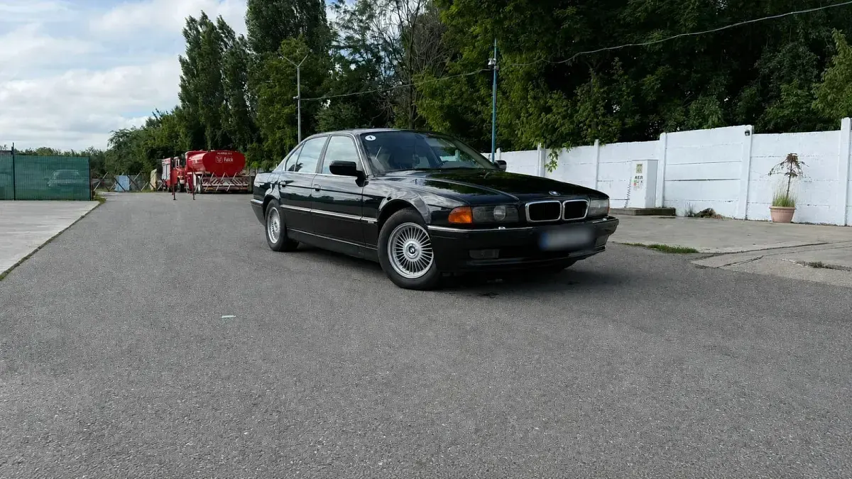 Gebraucht BMW 740 286 PS (210 kW) 1997 Schwarz Limousine