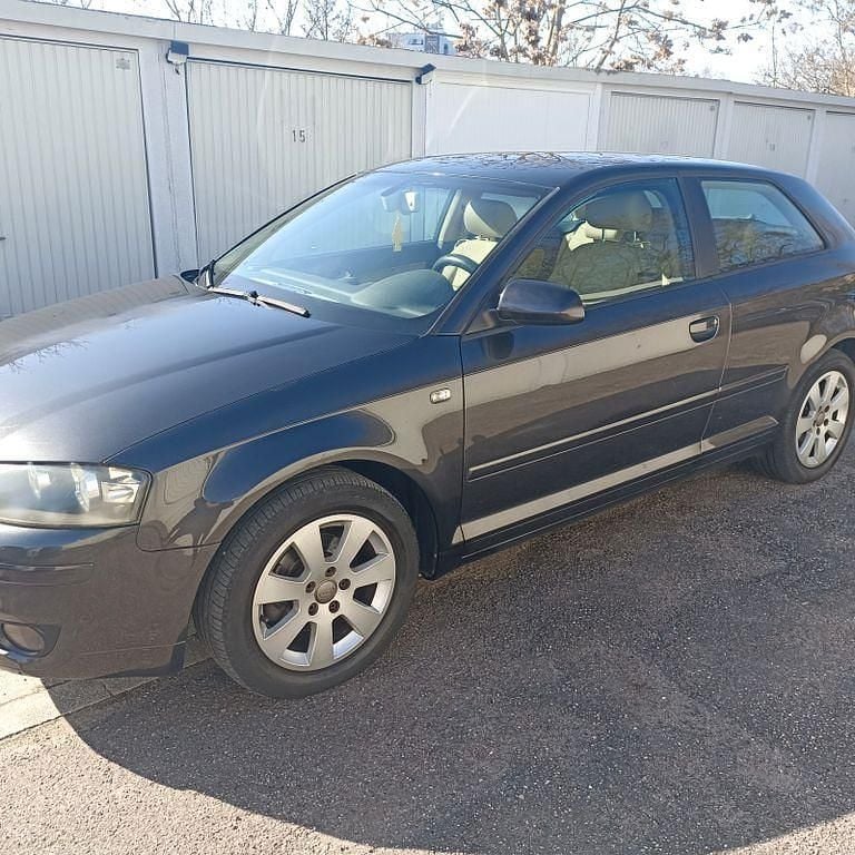 Gebraucht Audi A3 Ambiente 116 PS (85 kW) 2004 Grau Kleinwagen